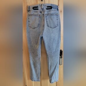Abercrombie Curve Love - 90's Slim Straight Ultra High Rise